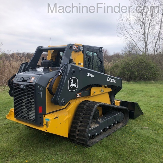 2020 John Deere 333G Image 2