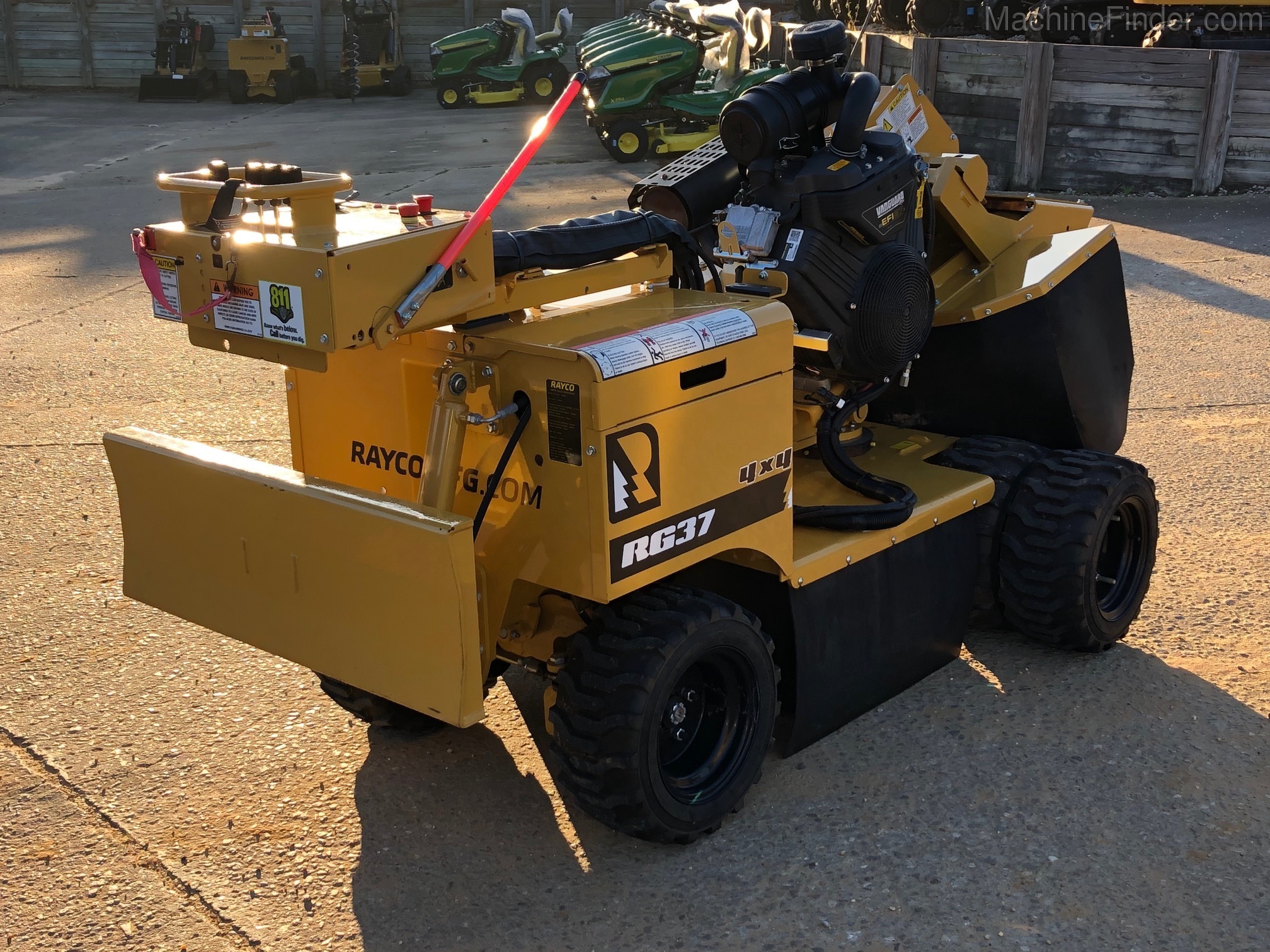 2020 Rayco RG37 Image 5