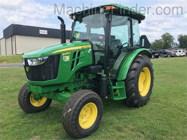 2020 John Deere 5055E Image 1