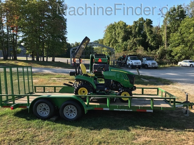 2020 John Deere 1023E Image 4
