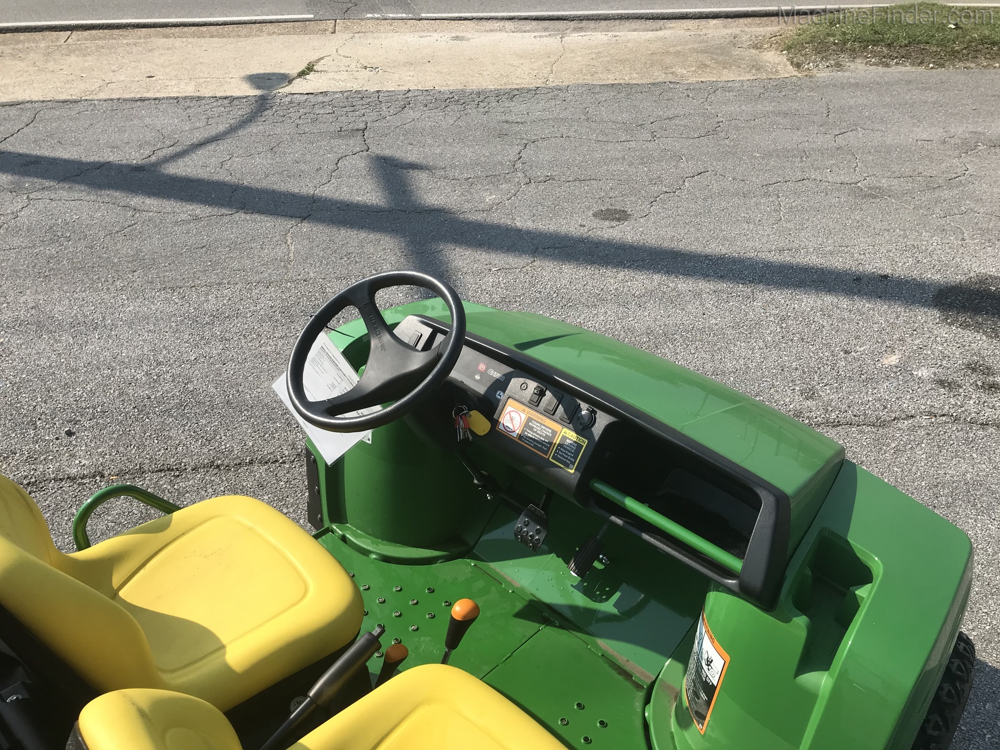 2020 John Deere TX Image 6
