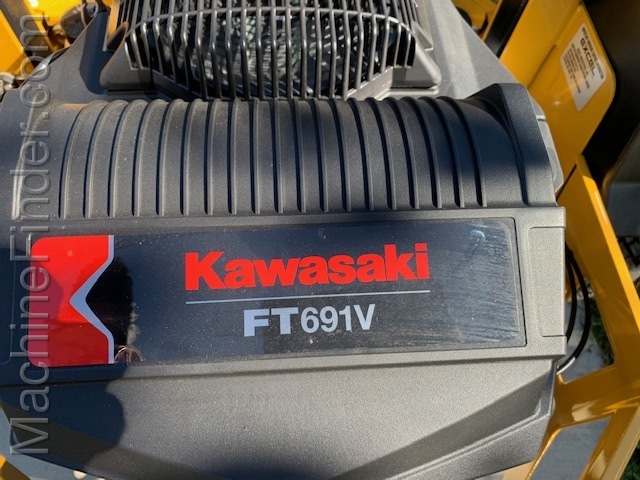 2021 Hustler FASTRAK Image 5