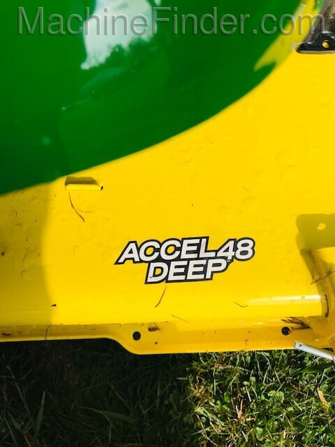 2020 John Deere X570 Image 6