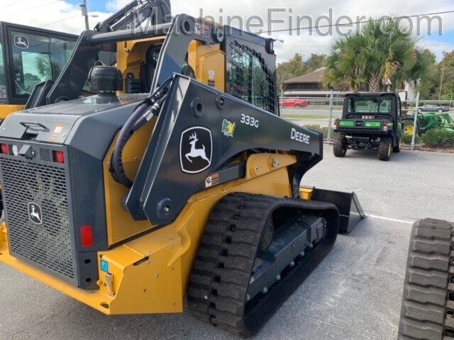 2020 John Deere 333G Image 3