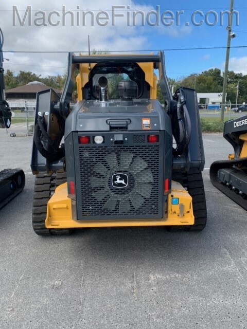 2020 John Deere 333G Image 4