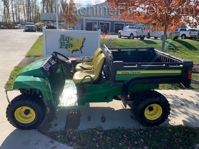 2018 John Deere TX 4X2 Image 1