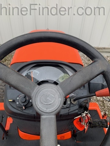 2011 Kubota BX2370 Image 7