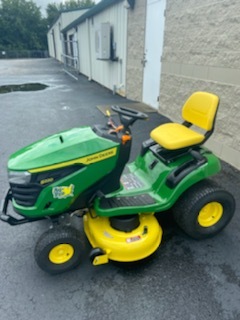 2023 John Deere S220 Image 5