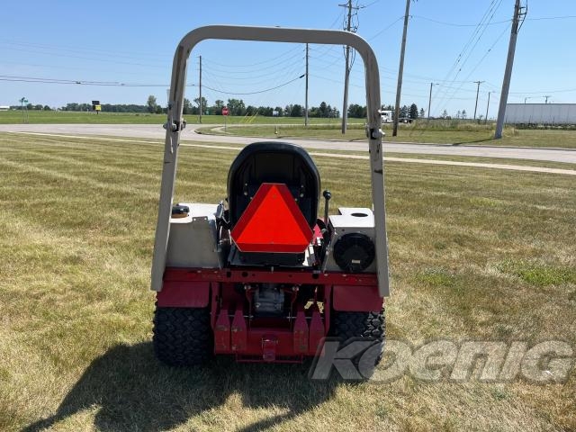 Used 2013 Ventrac 4500Y Compact Utility Tractors at Koenig Equipment in Greenville, OH - PhotoXL4