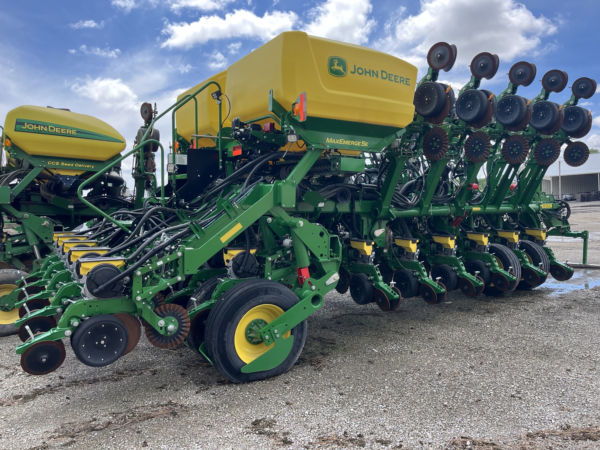 2023 John Deere 1795 Image 17