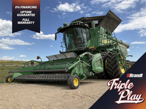 Photo of a 2022 John Deere X9 1100