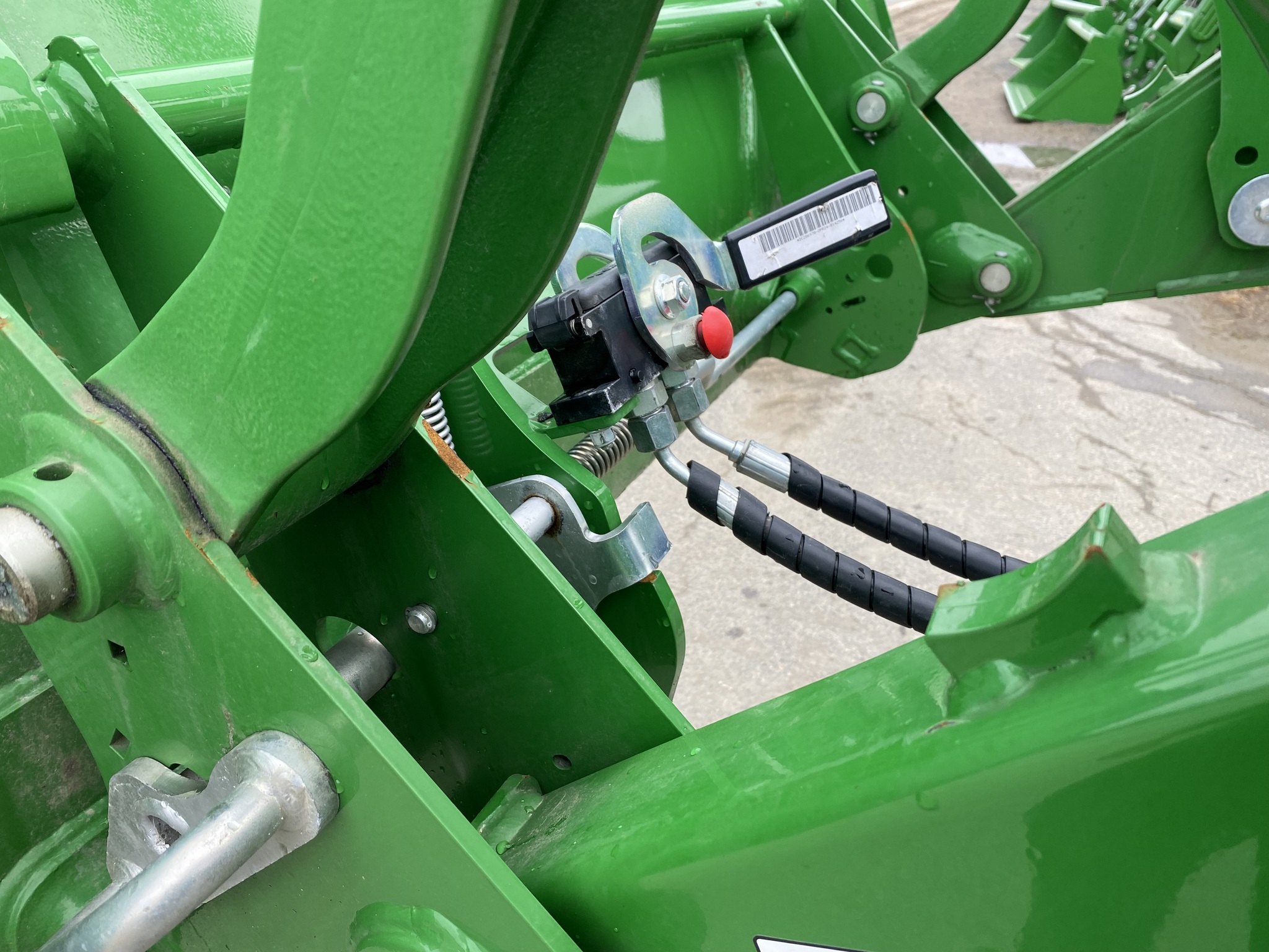 2023 John Deere 6120M Image 14