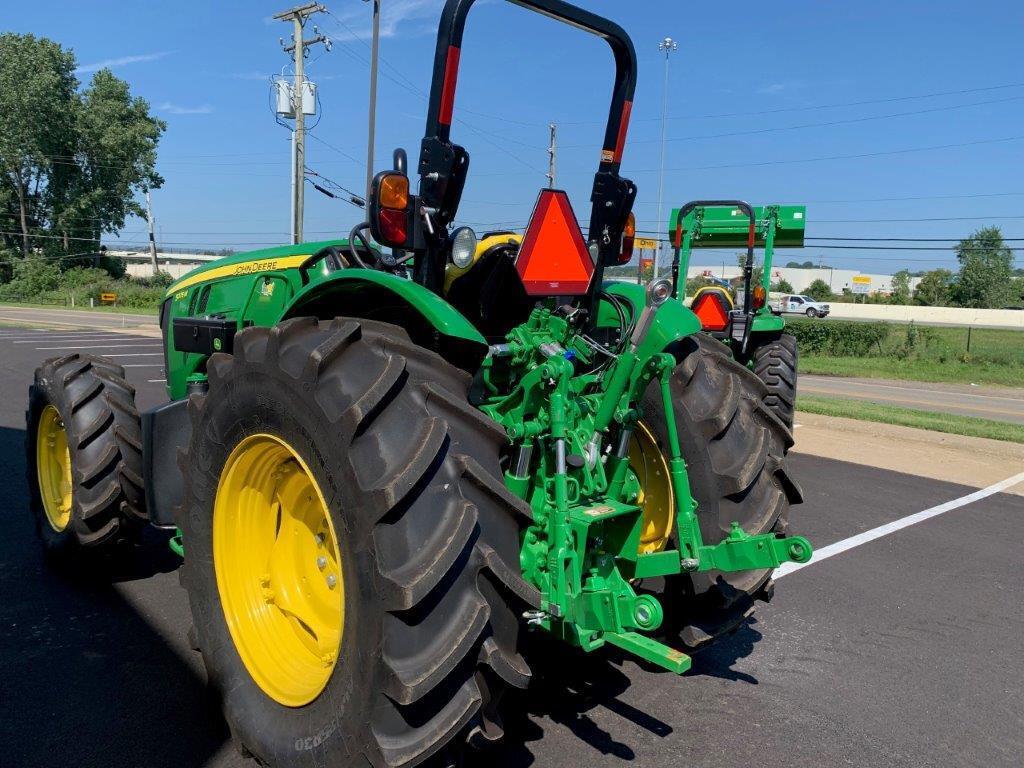 2025 John Deere 5075M Image 4