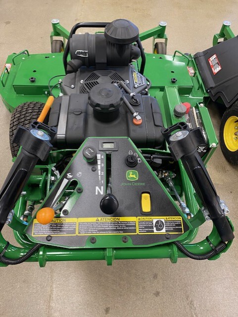 2023 John Deere W61R Image 5