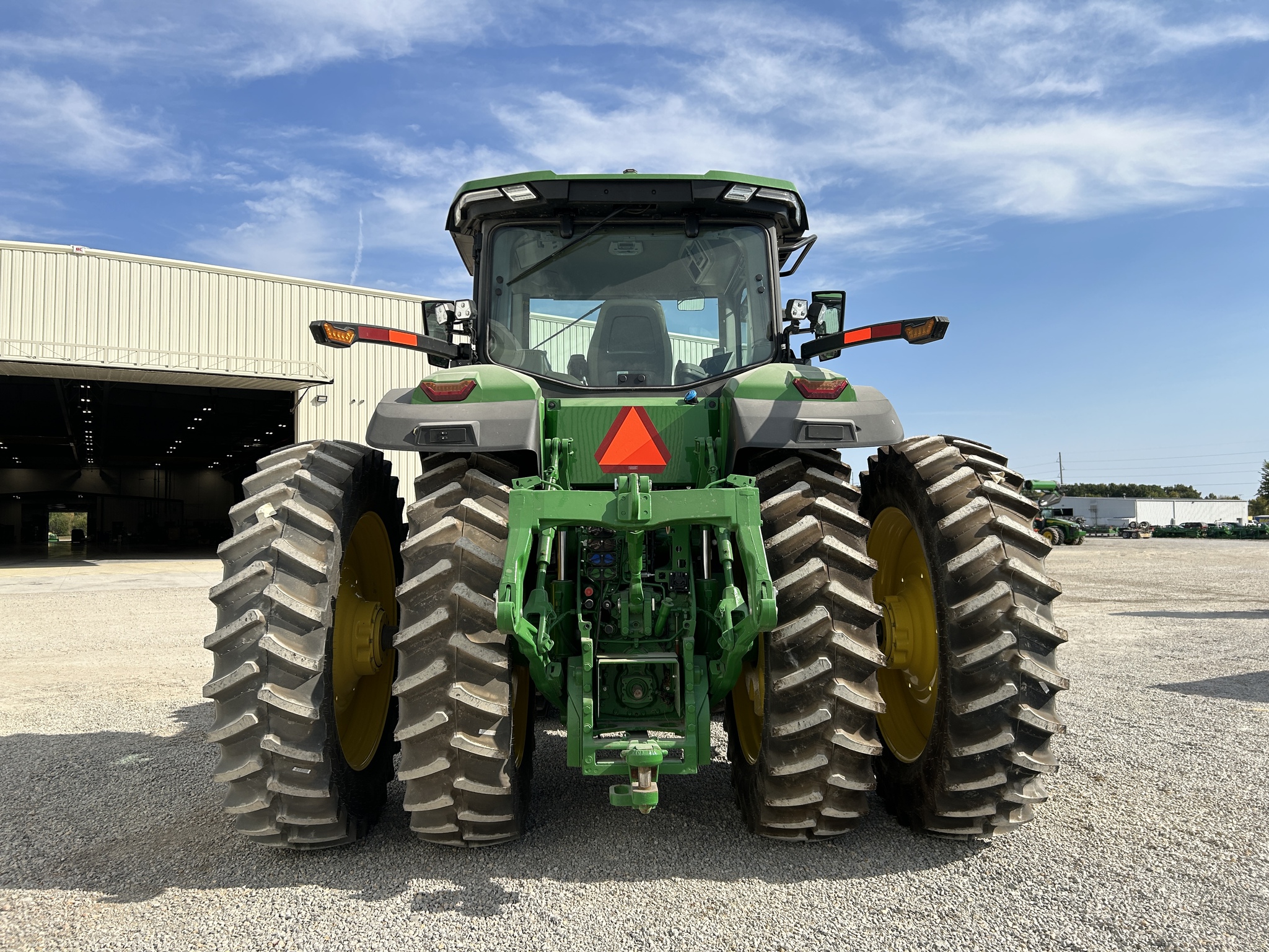  2023 John Deere 8R 250 at Heritage Tractor in Pittsburg, KS