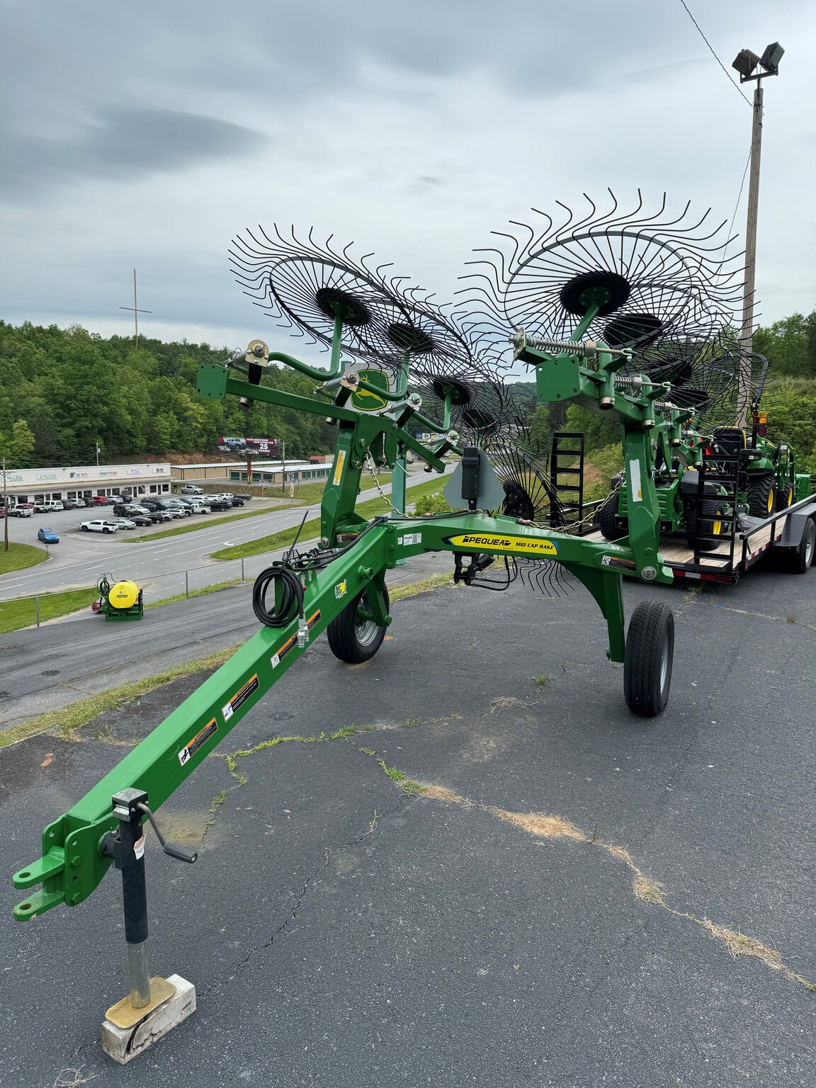 2023 Pequea MCR8 Image 1