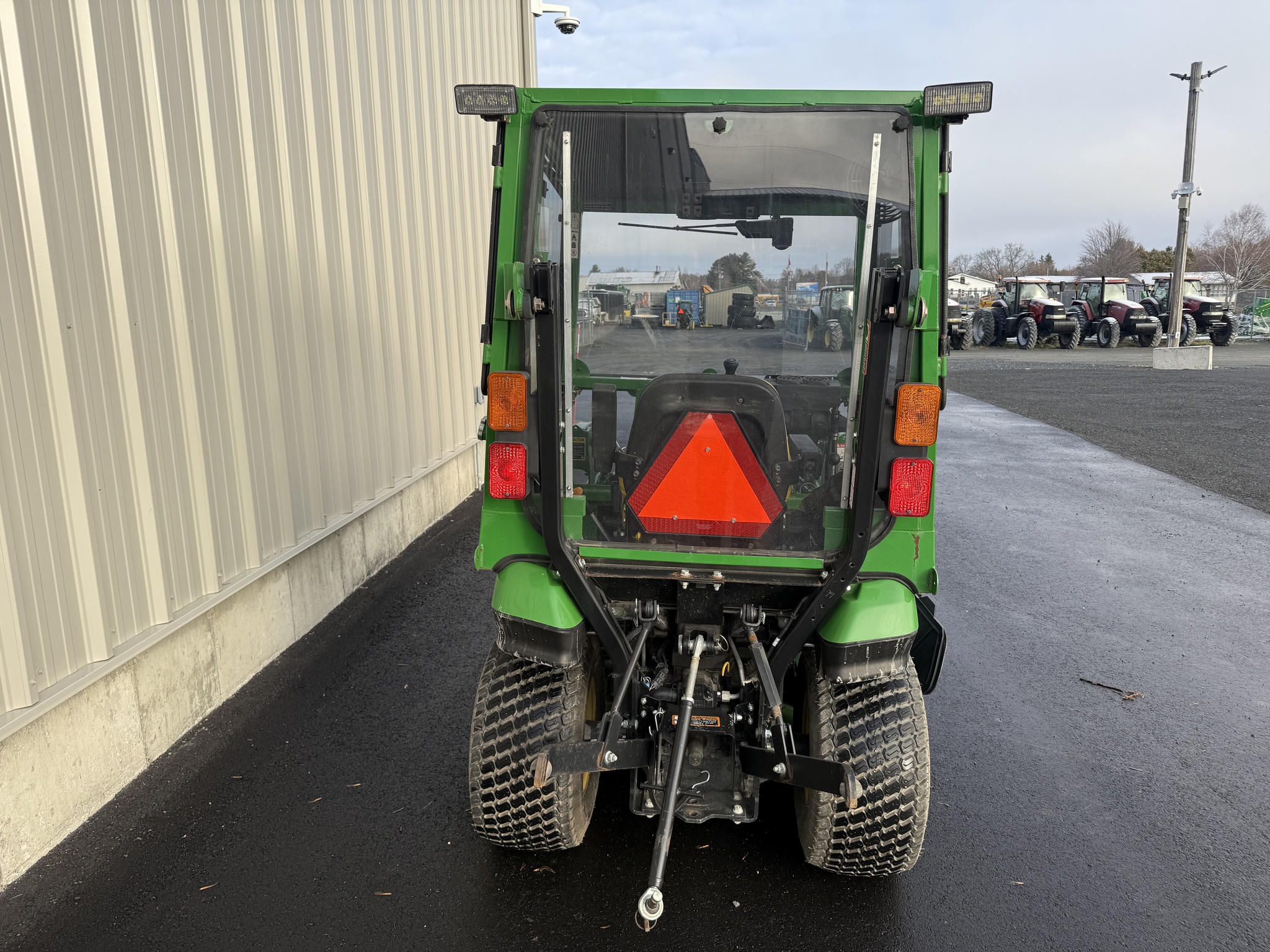 2016 John Deere 1025R Image 4