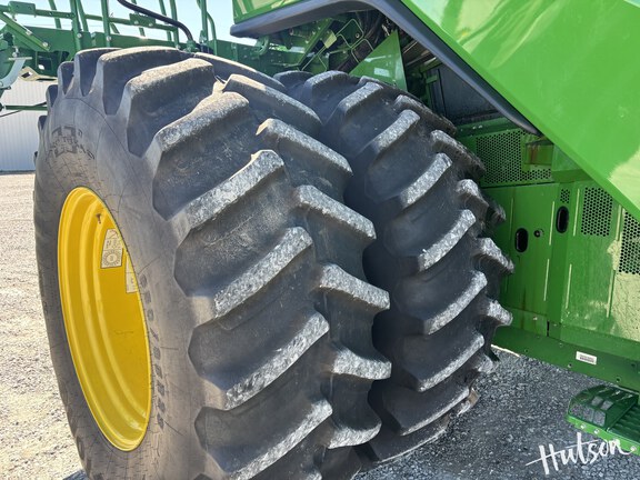 Photo of 2024 John Deere X9 1100