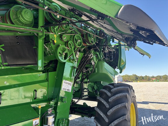 Photo of 2024 John Deere X9 1100