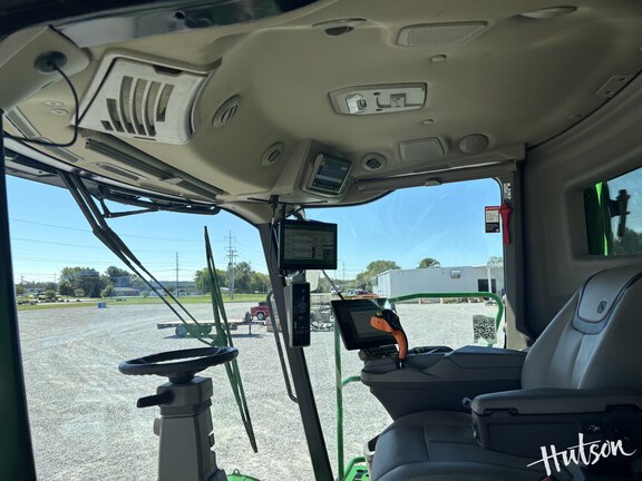 Photo of 2024 John Deere X9 1100