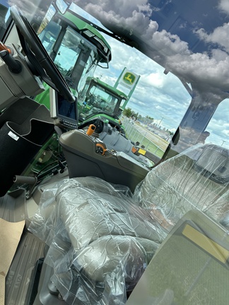 Used 2023 John Deere 7R 230 Row Crop Tractors at Horizon Ag & Turf in Wetaskiwin, AB - Photo11