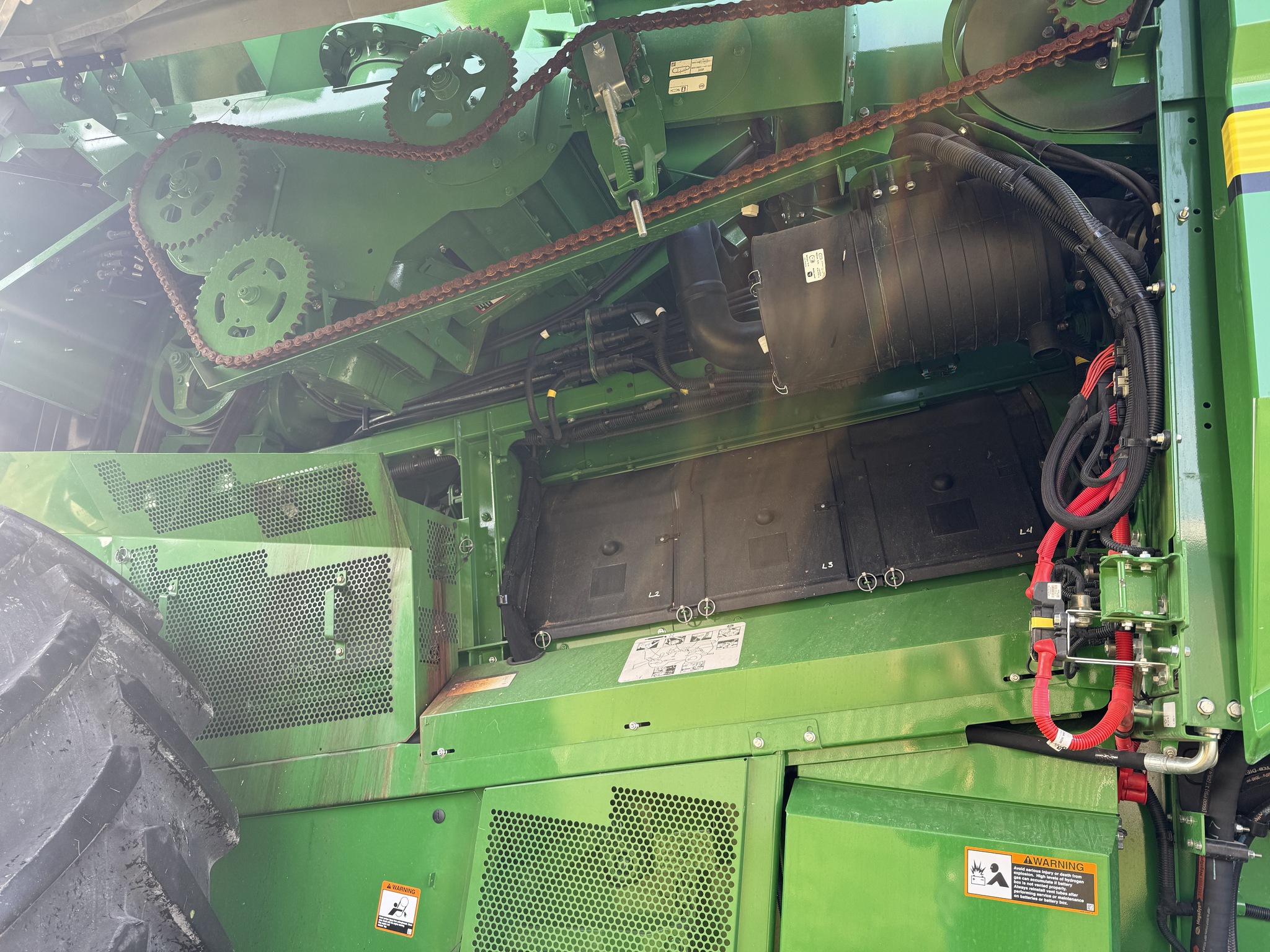 2024 John Deere S780 Image 10