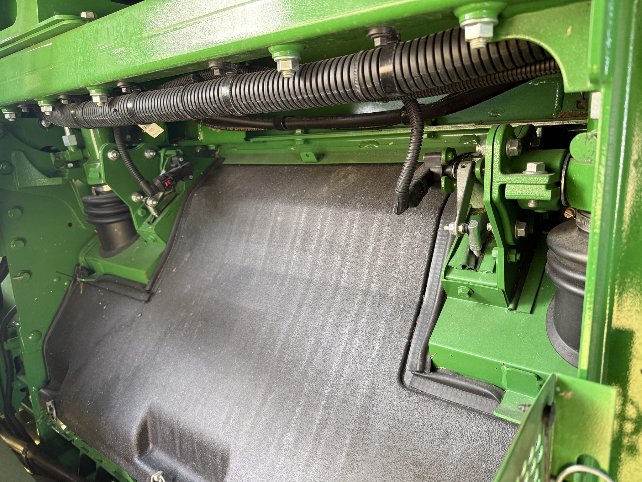 2024 John Deere S780 Image 11