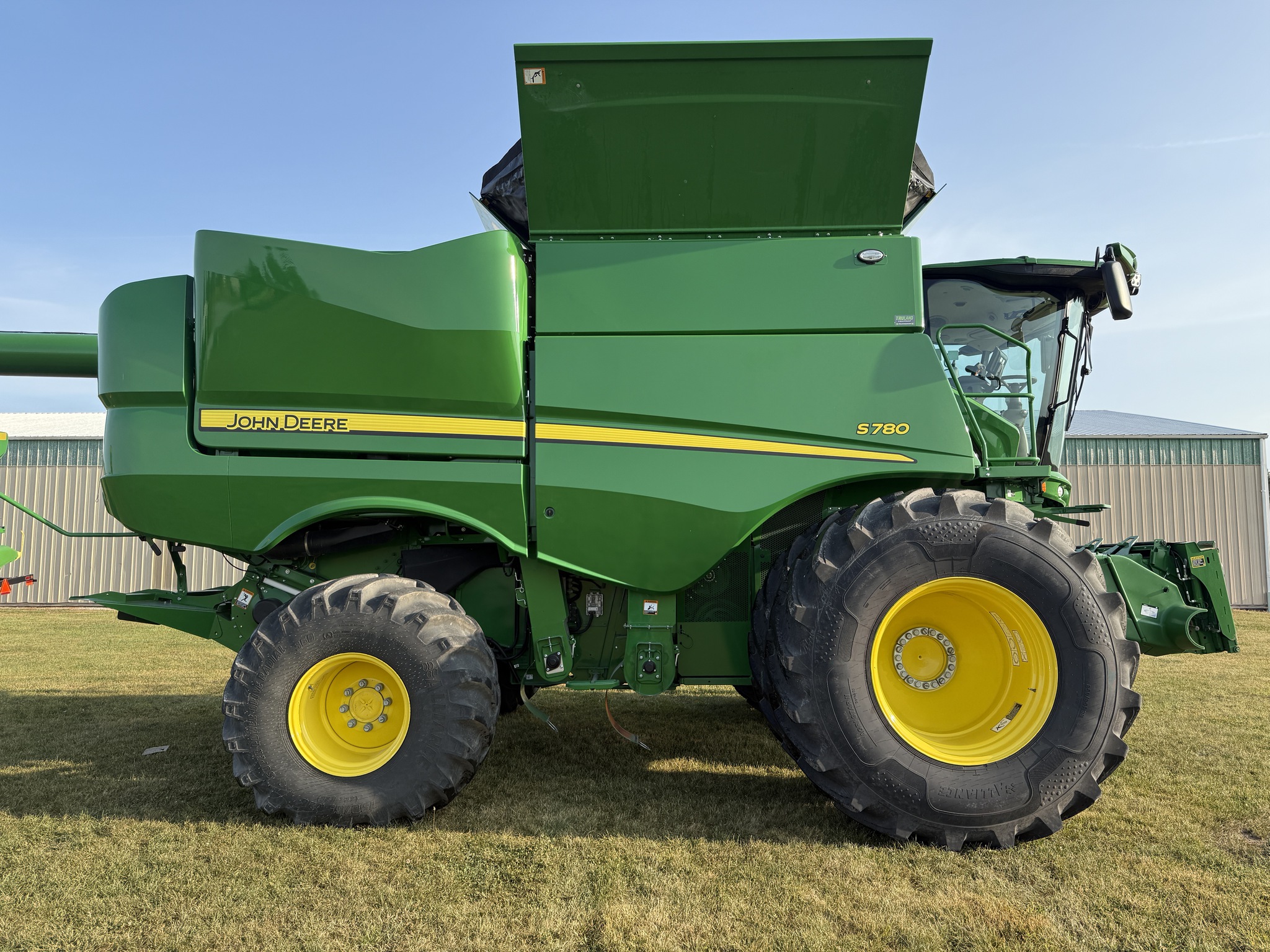 2024 John Deere S780 Image 1