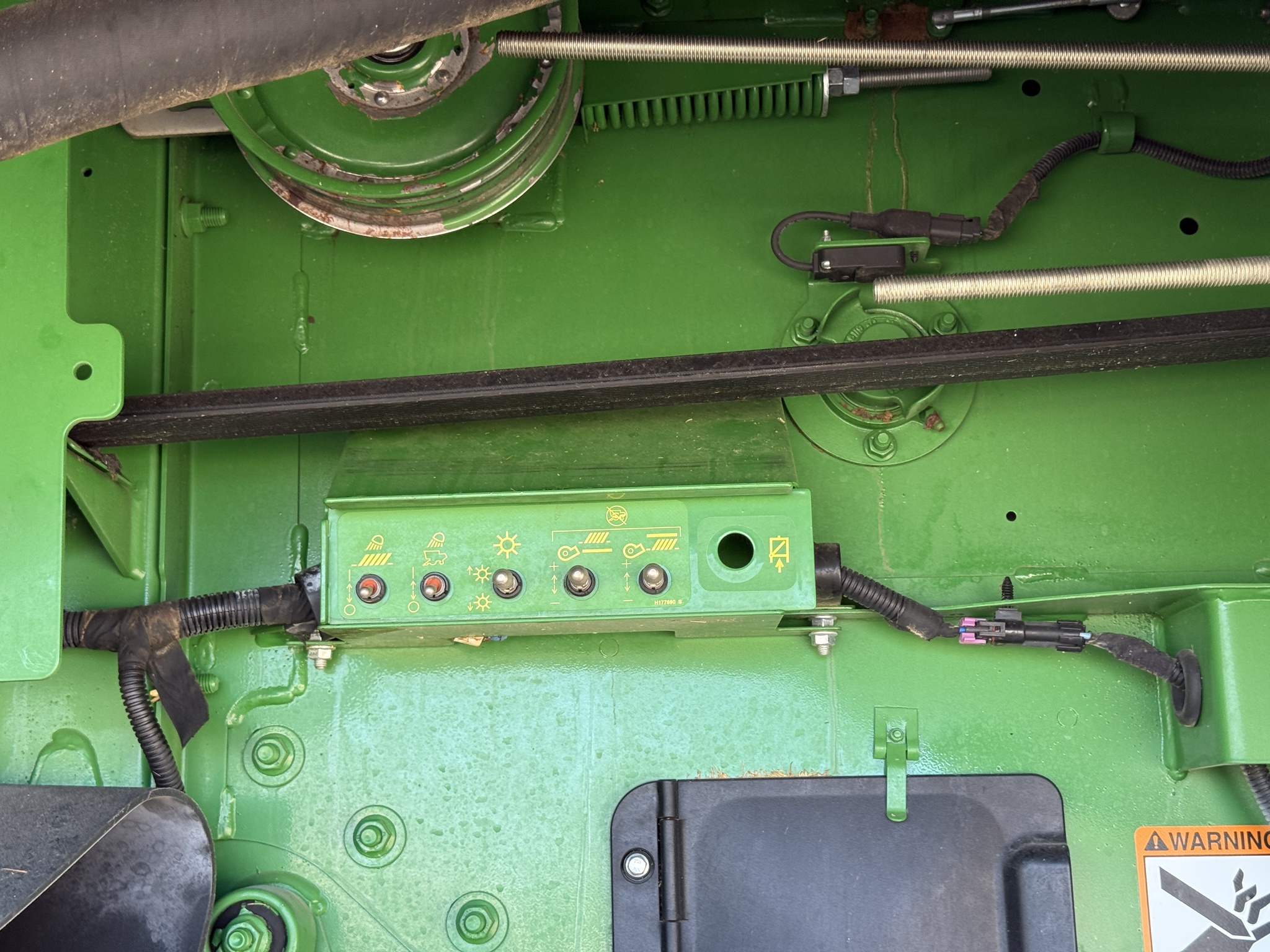 2023 John Deere S780 Image 43