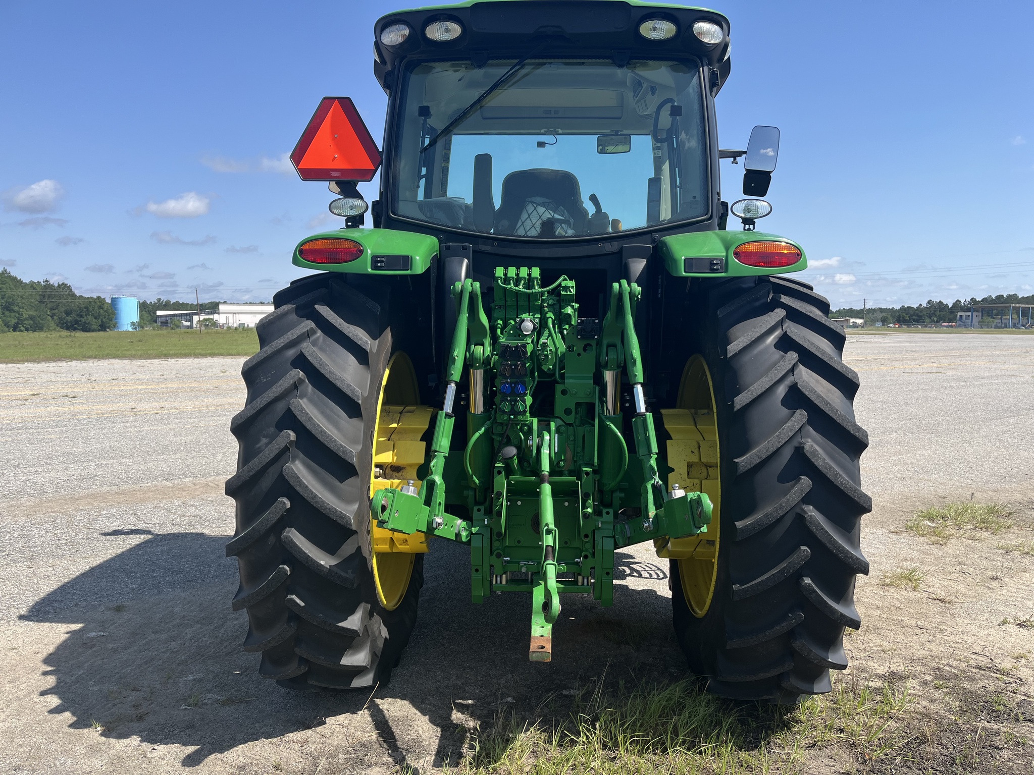 2023 John Deere 6R 155 Image 4
