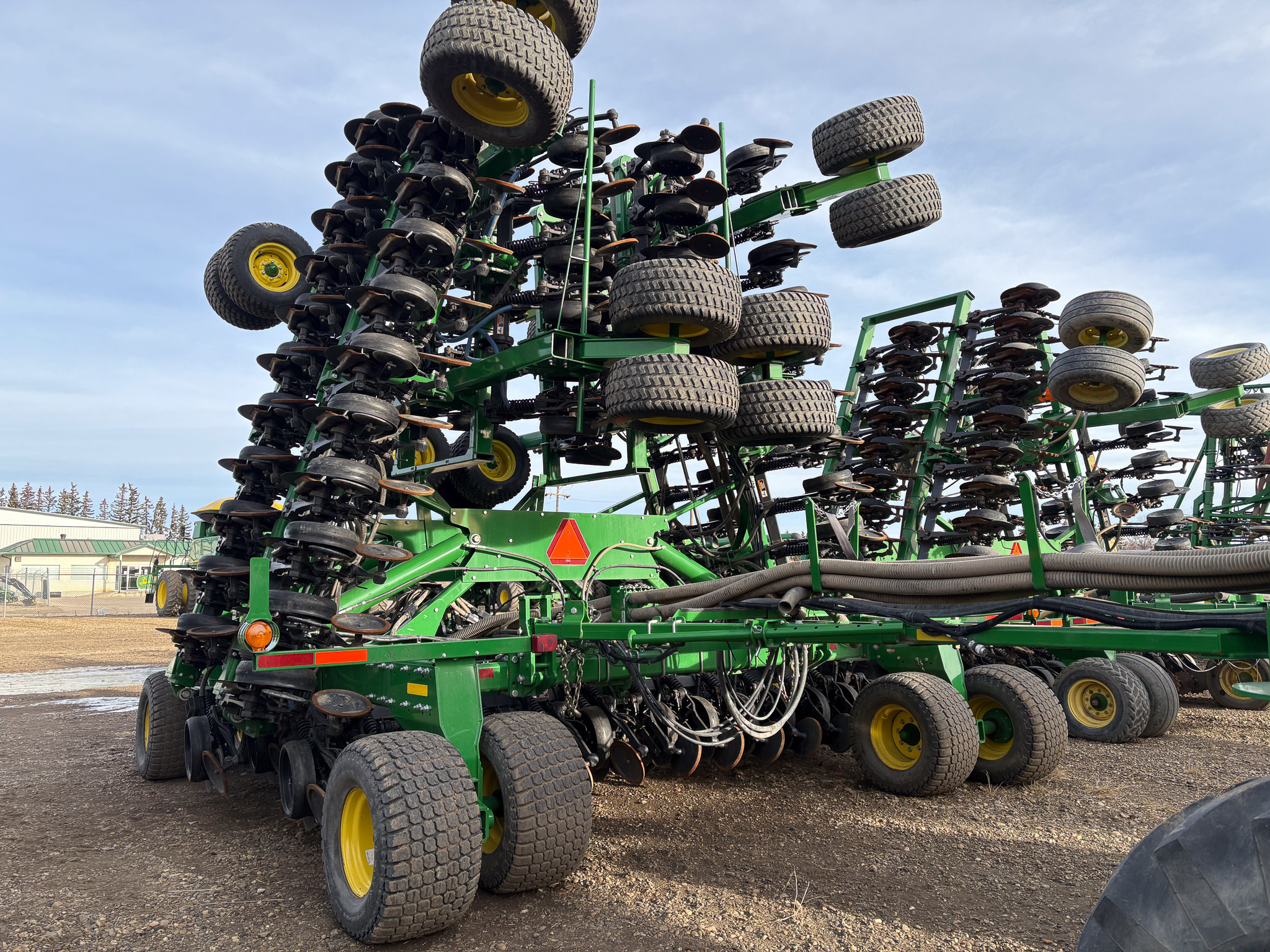 2017 John Deere 1890 Image 4