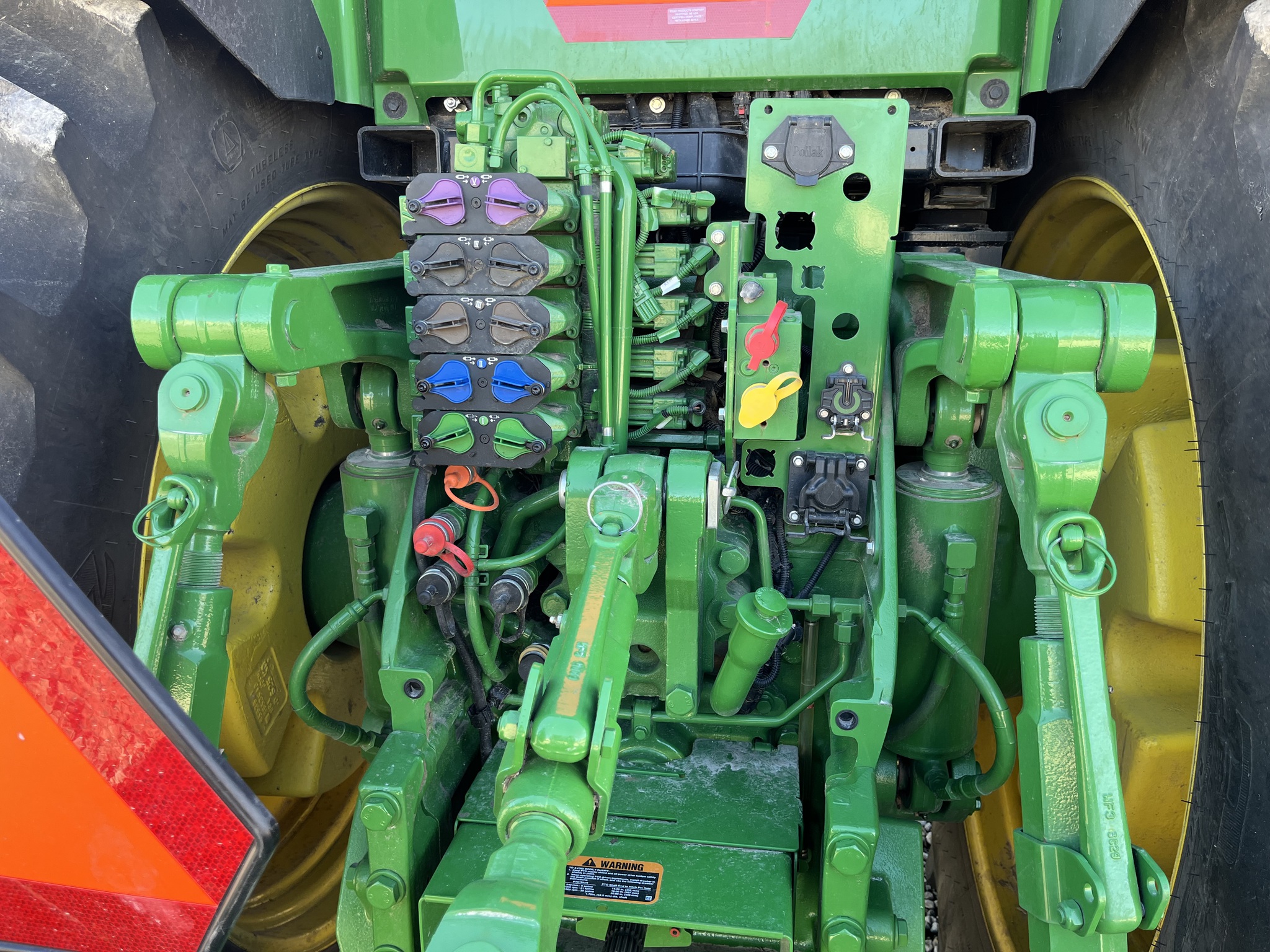  2024 John Deere 8R 370 at Heritage Tractor in Seneca, KS