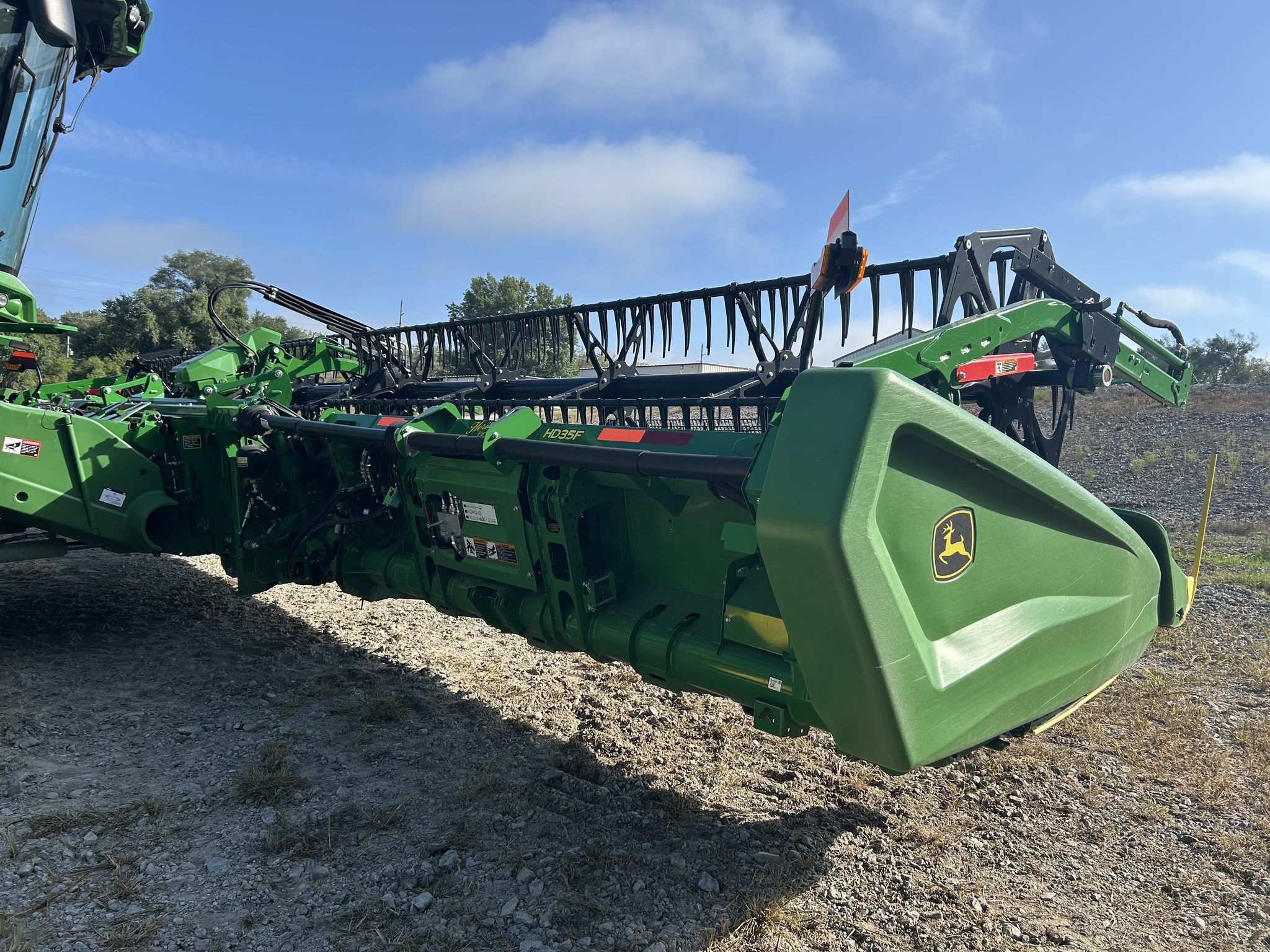  2024 John Deere HD35F at Heritage Tractor in Atchison, KS