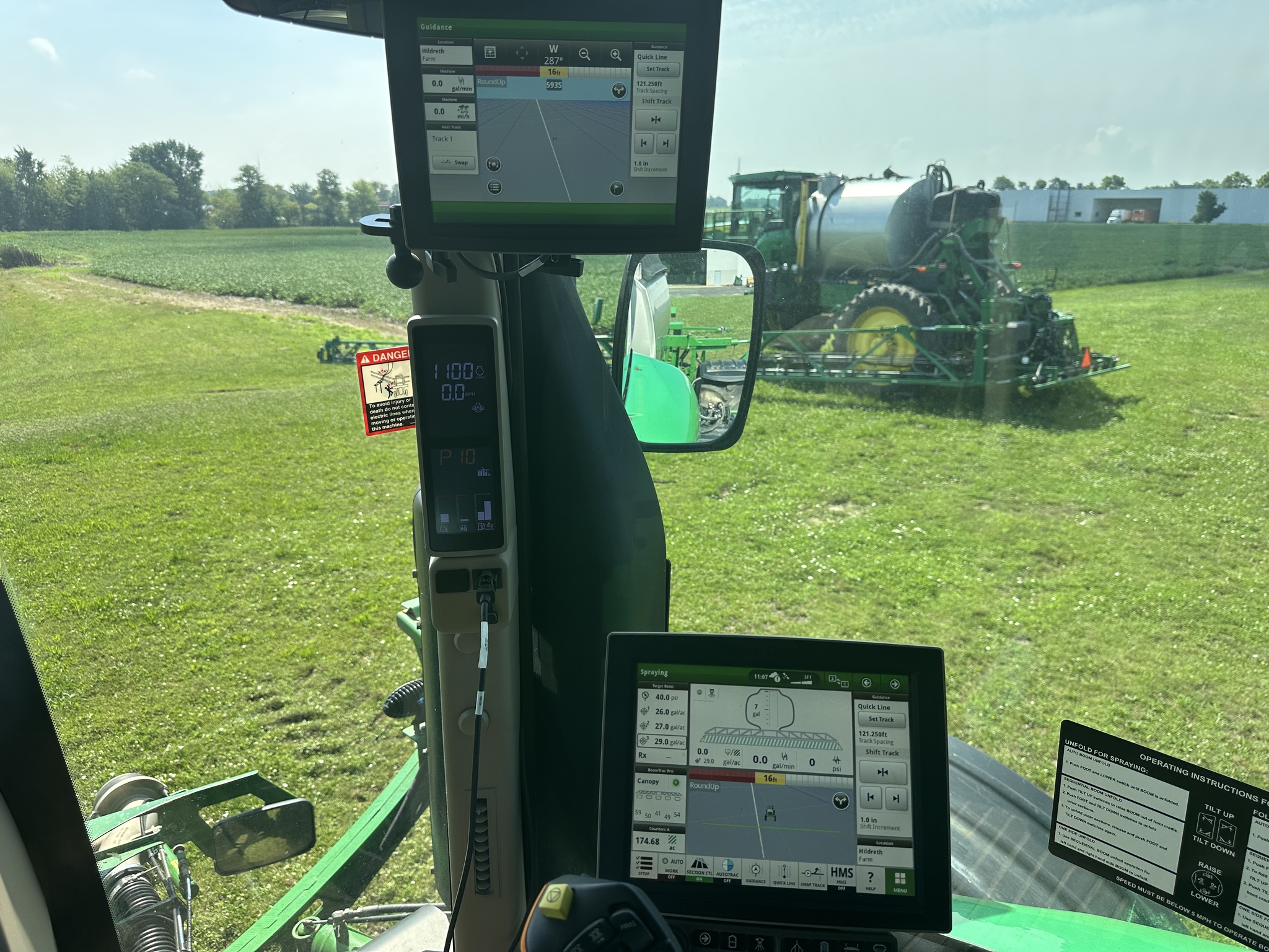 2021 John Deere R4045 Image 8