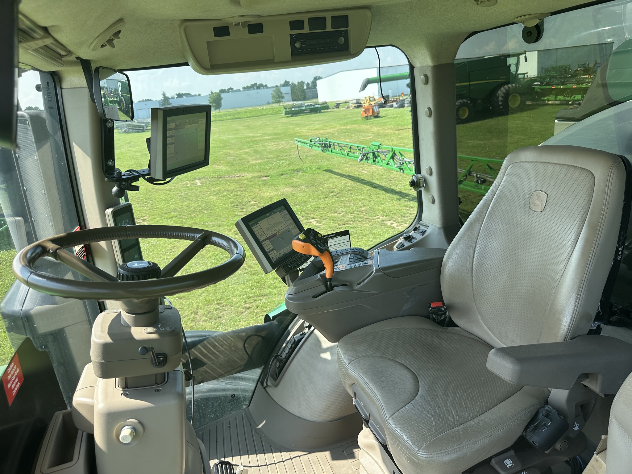 2021 John Deere R4045 Image 5