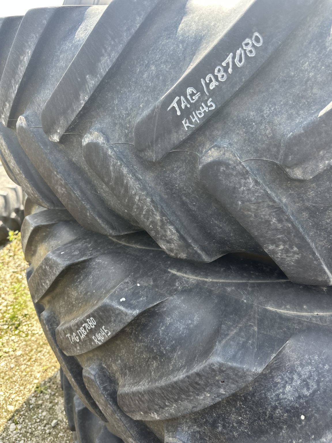 2021 John Deere R4045 Image 13