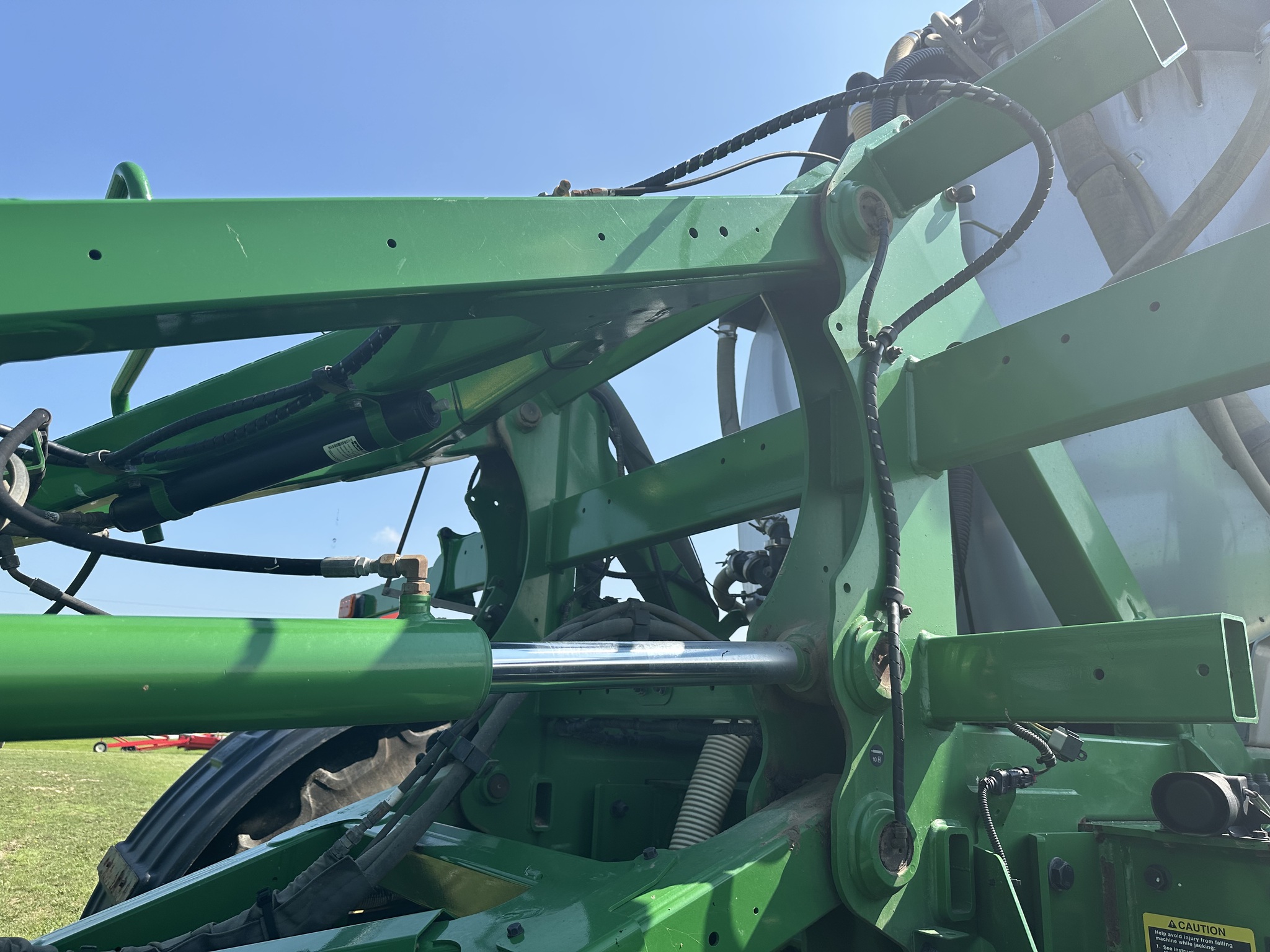 2021 John Deere R4045 Image 23