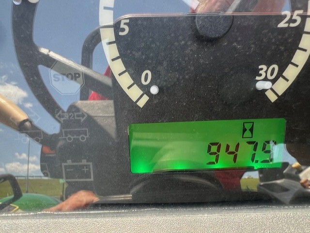 2018 John Deere 5075E Image 18