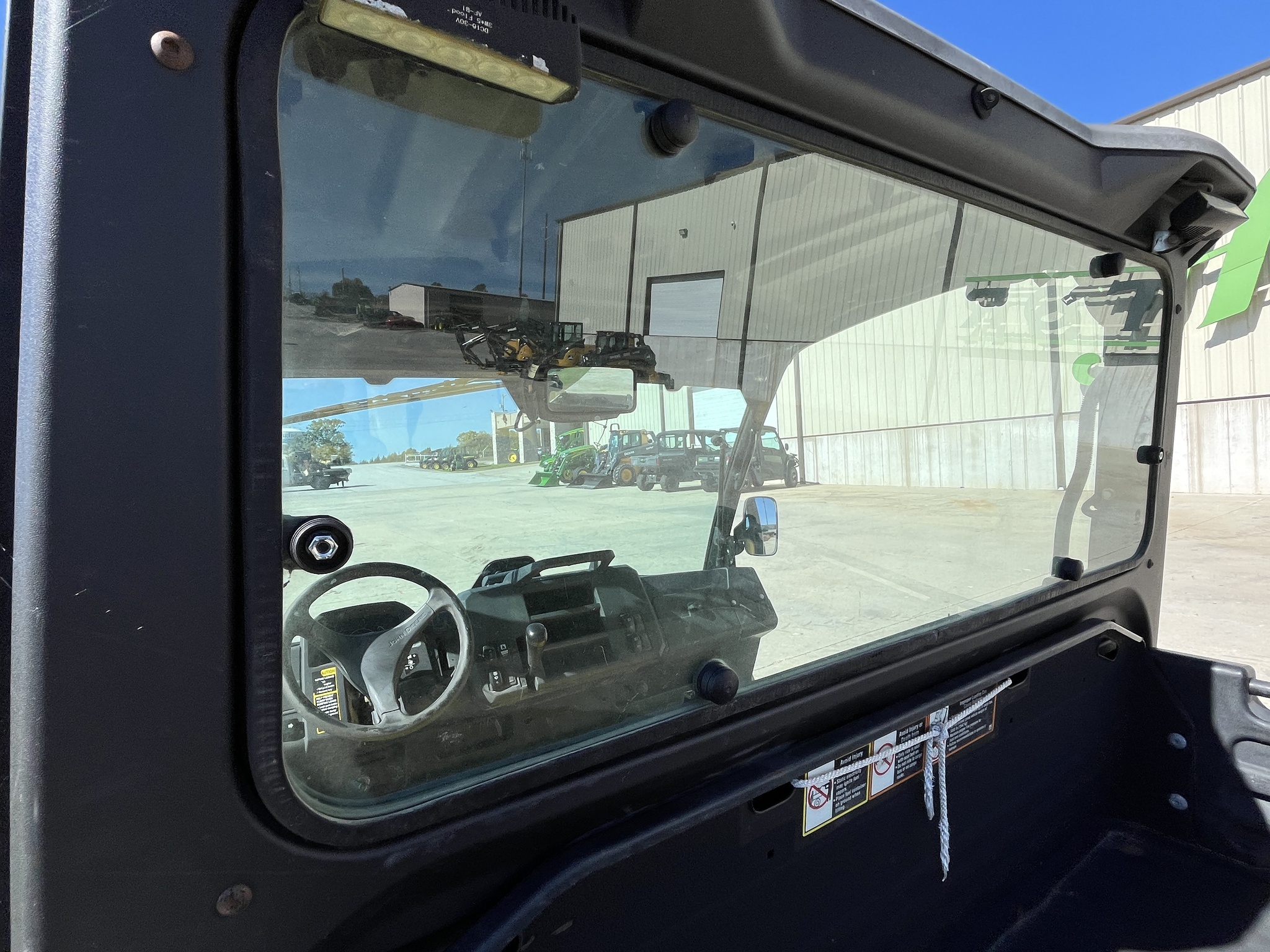  2019 John Deere XUV 835M at Heritage Tractor in Rogersville, MO
