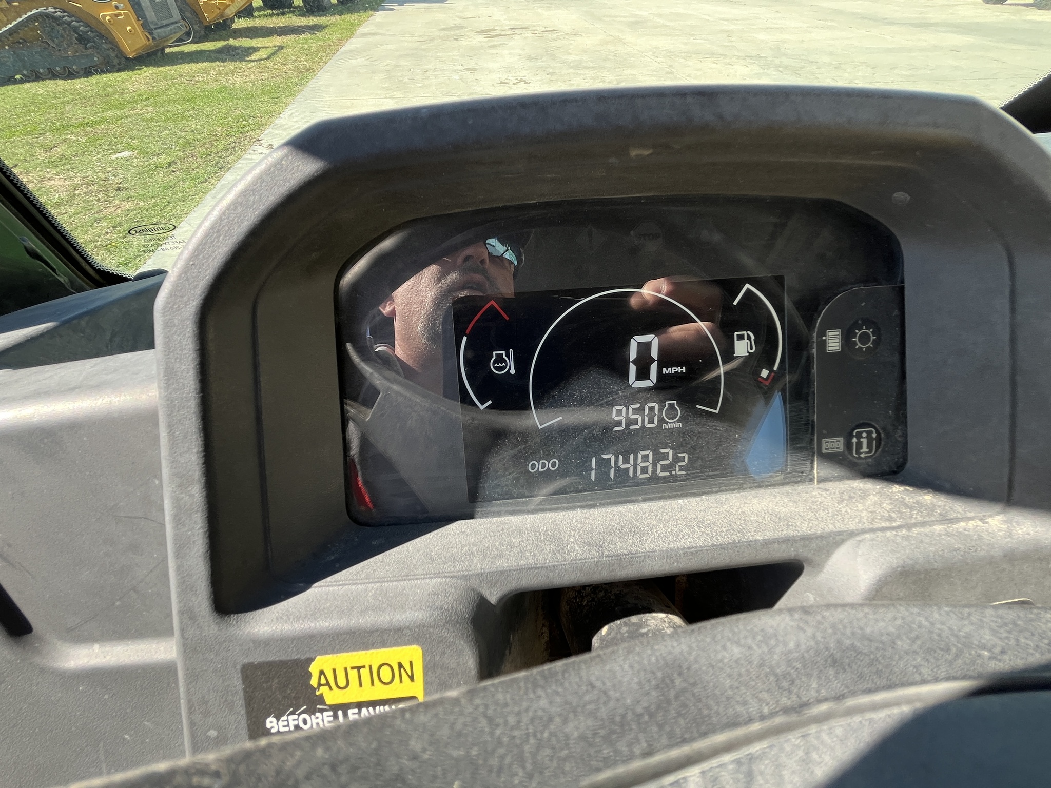  2019 John Deere XUV 835M at Heritage Tractor in Rogersville, MO