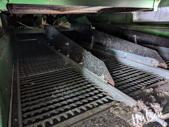 Photo of 2022 John Deere S790