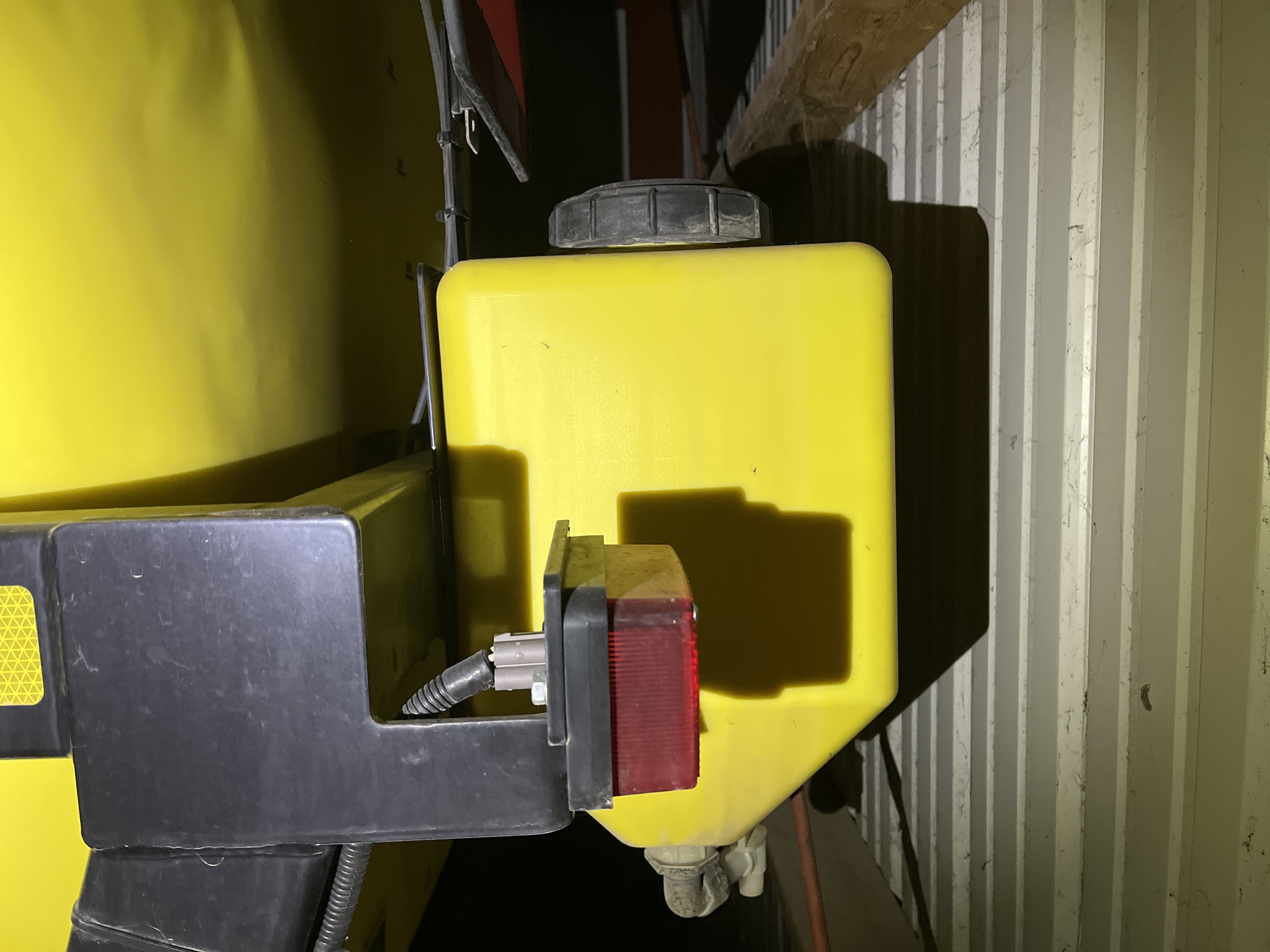 Used 2015 Fast 8013 Nutrient Application at Koenig Equipment in Richmond, IN - PhotoXL16