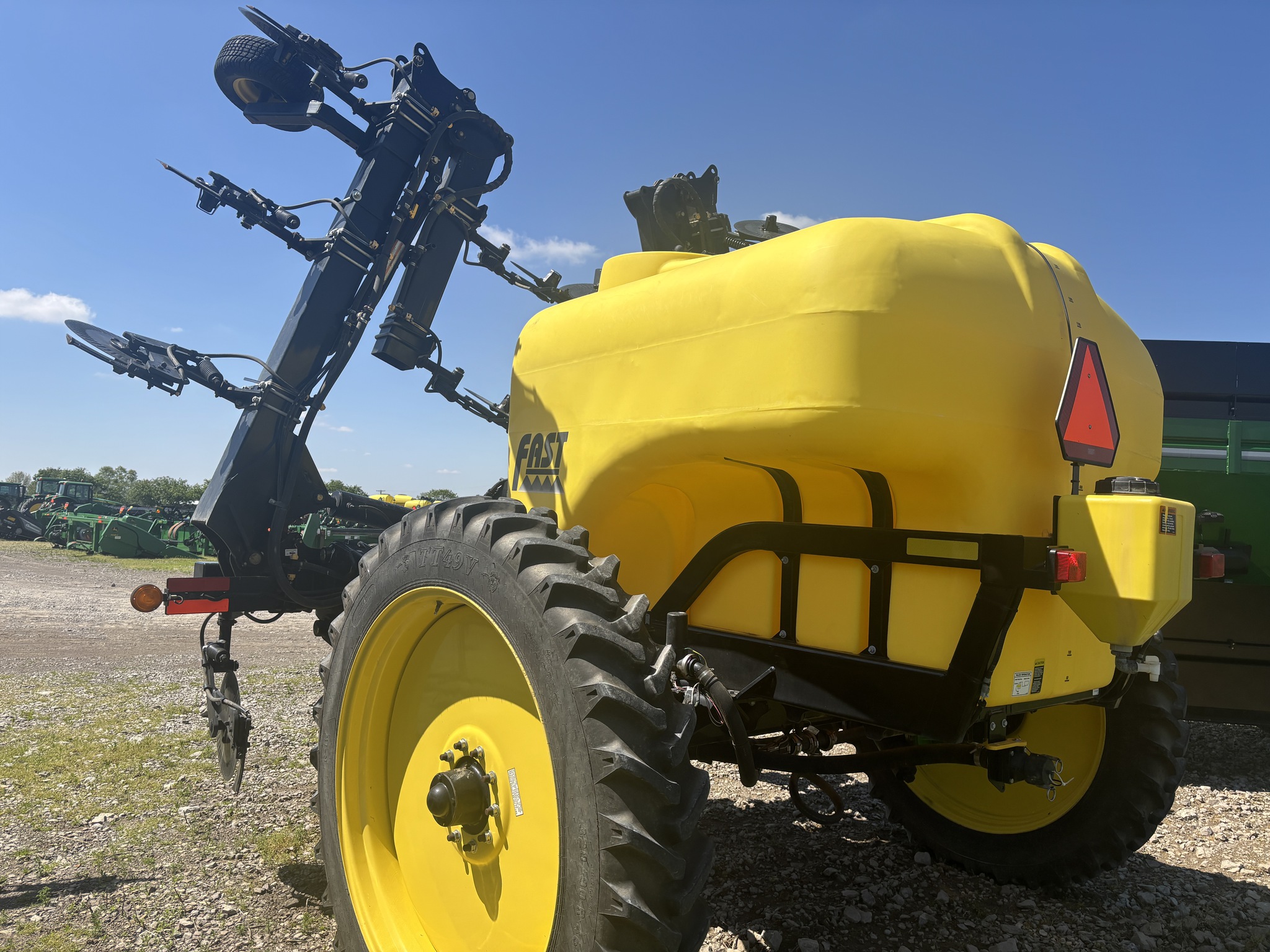 Used 2015 Fast 8013 Nutrient Application at Koenig Equipment in Richmond, IN - PhotoXL1
