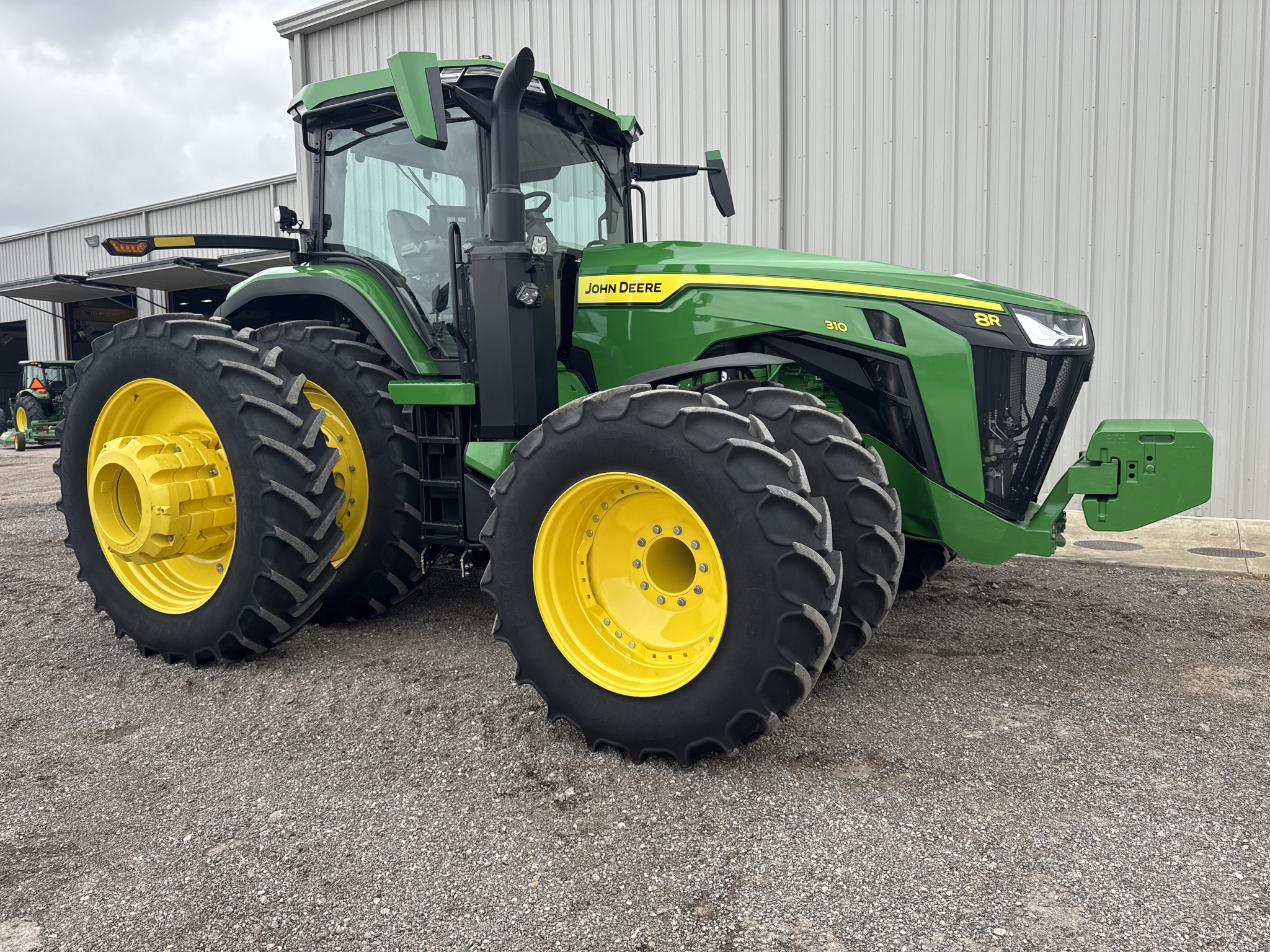 2024 John Deere 8R 310 Image 9