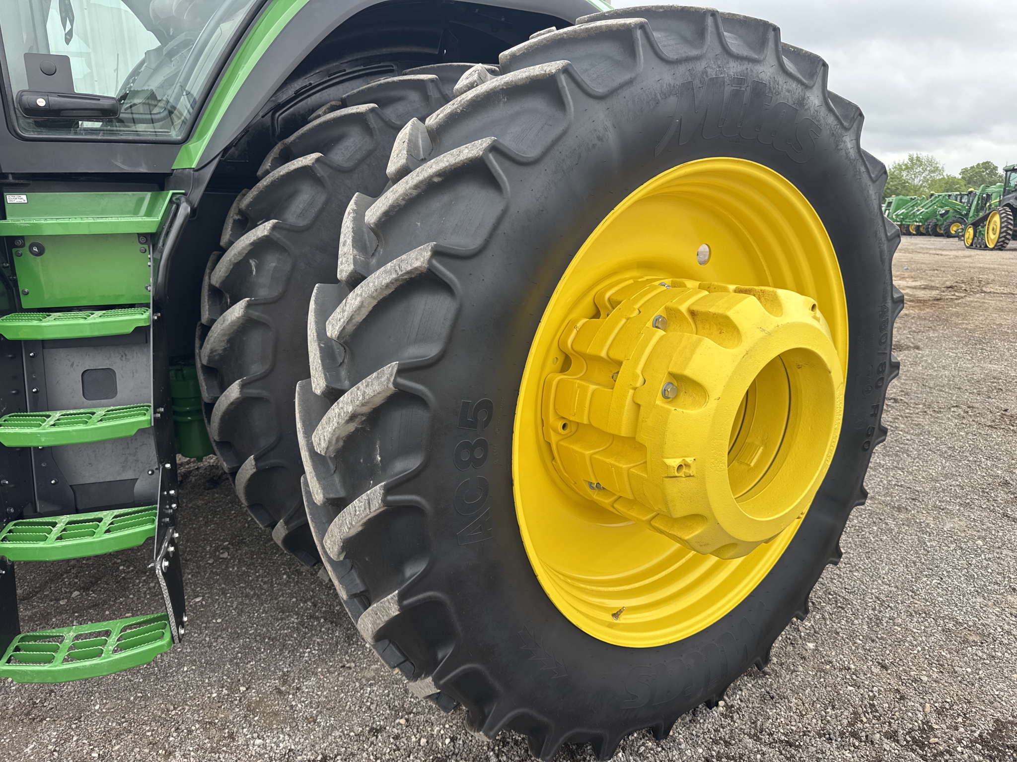 2024 John Deere 8R 310 Image 28