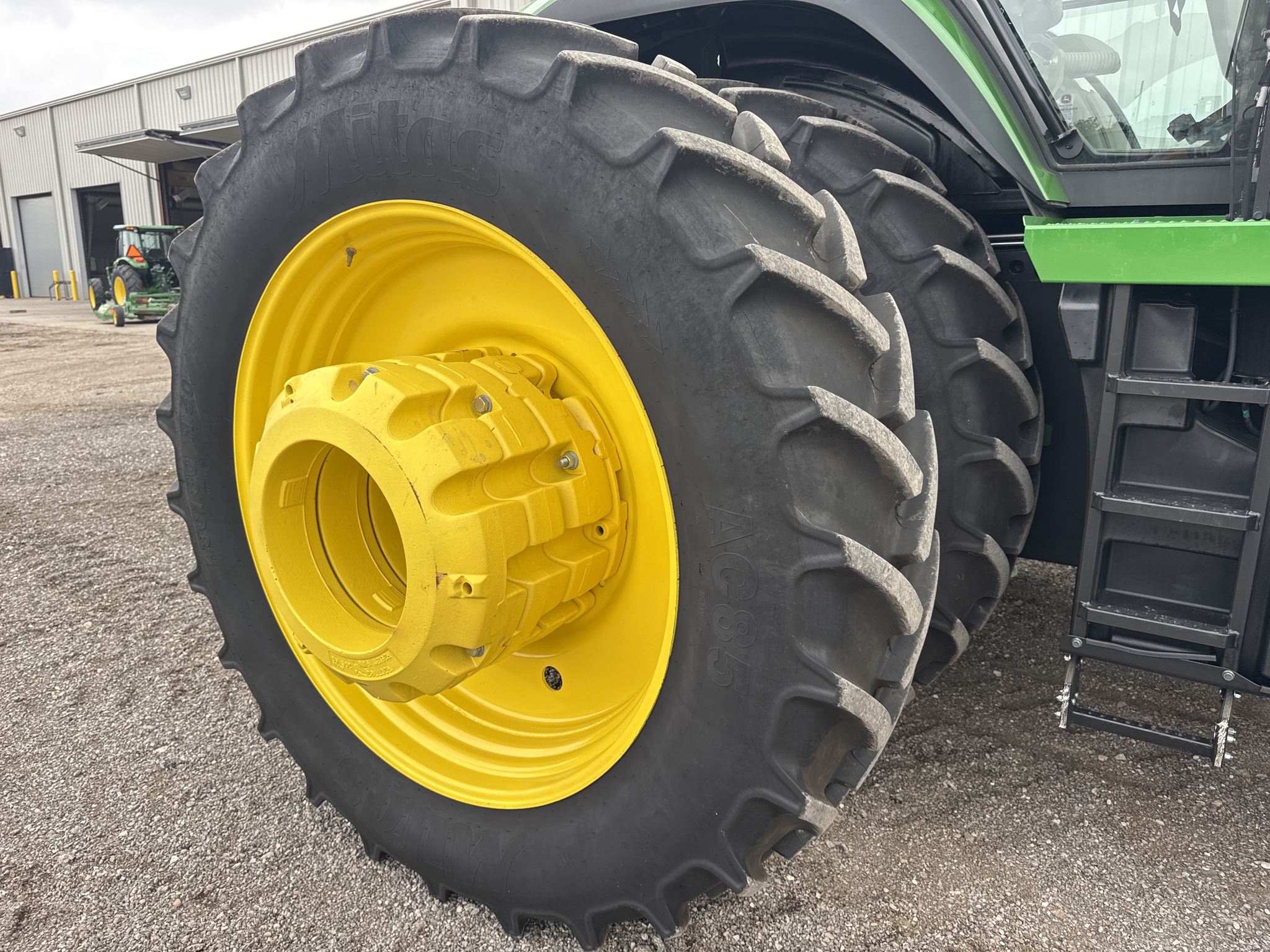 2024 John Deere 8R 310 Image 30