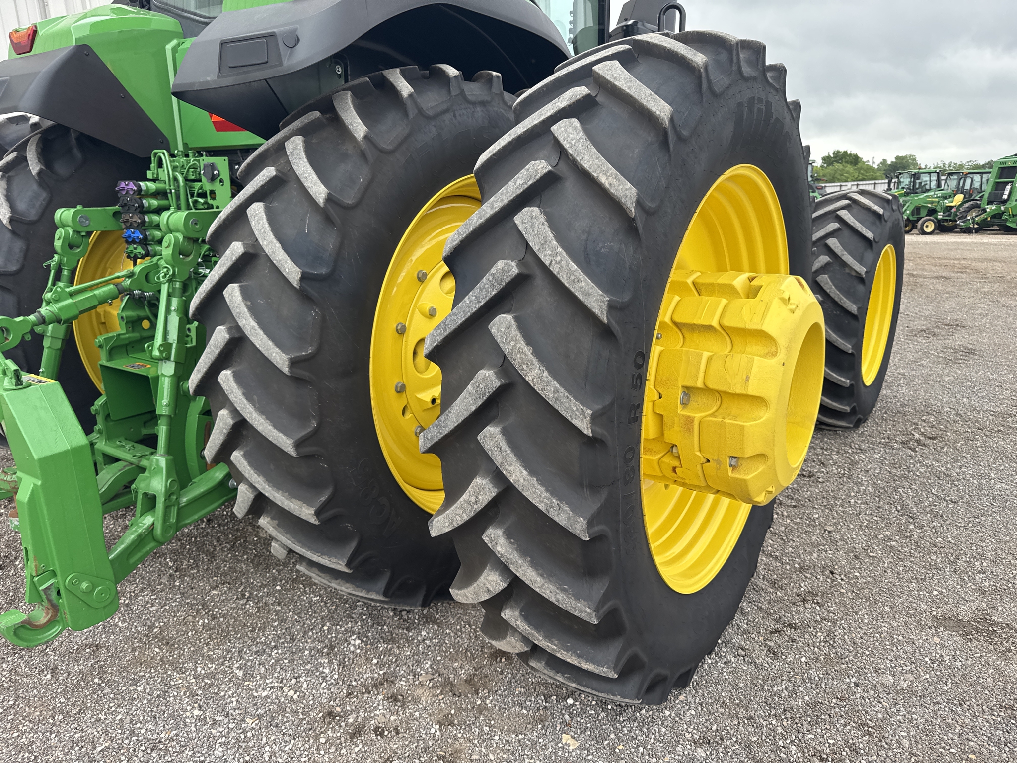 2024 John Deere 8R 310 Image 31