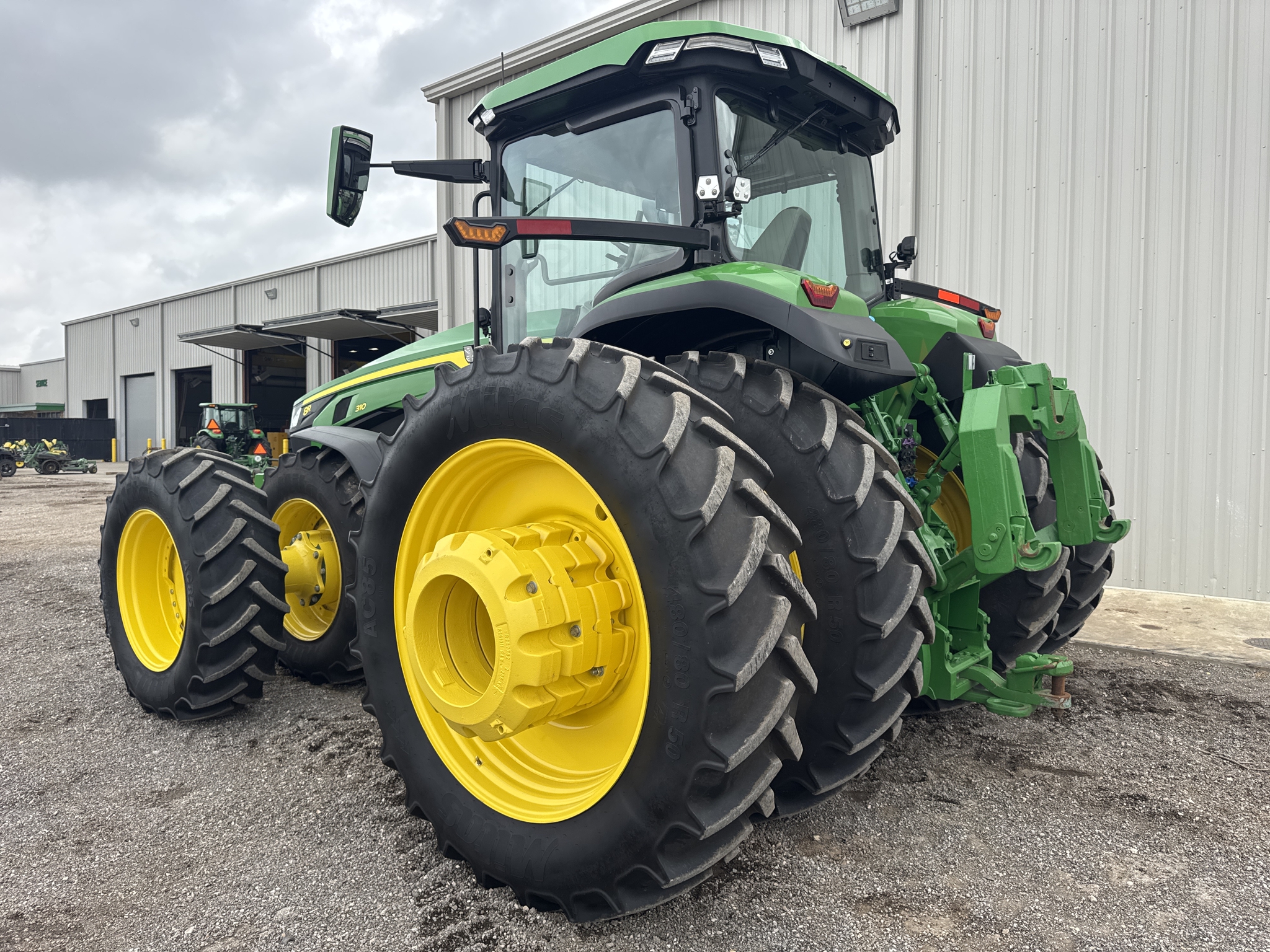 2024 John Deere 8R 310 Image 6