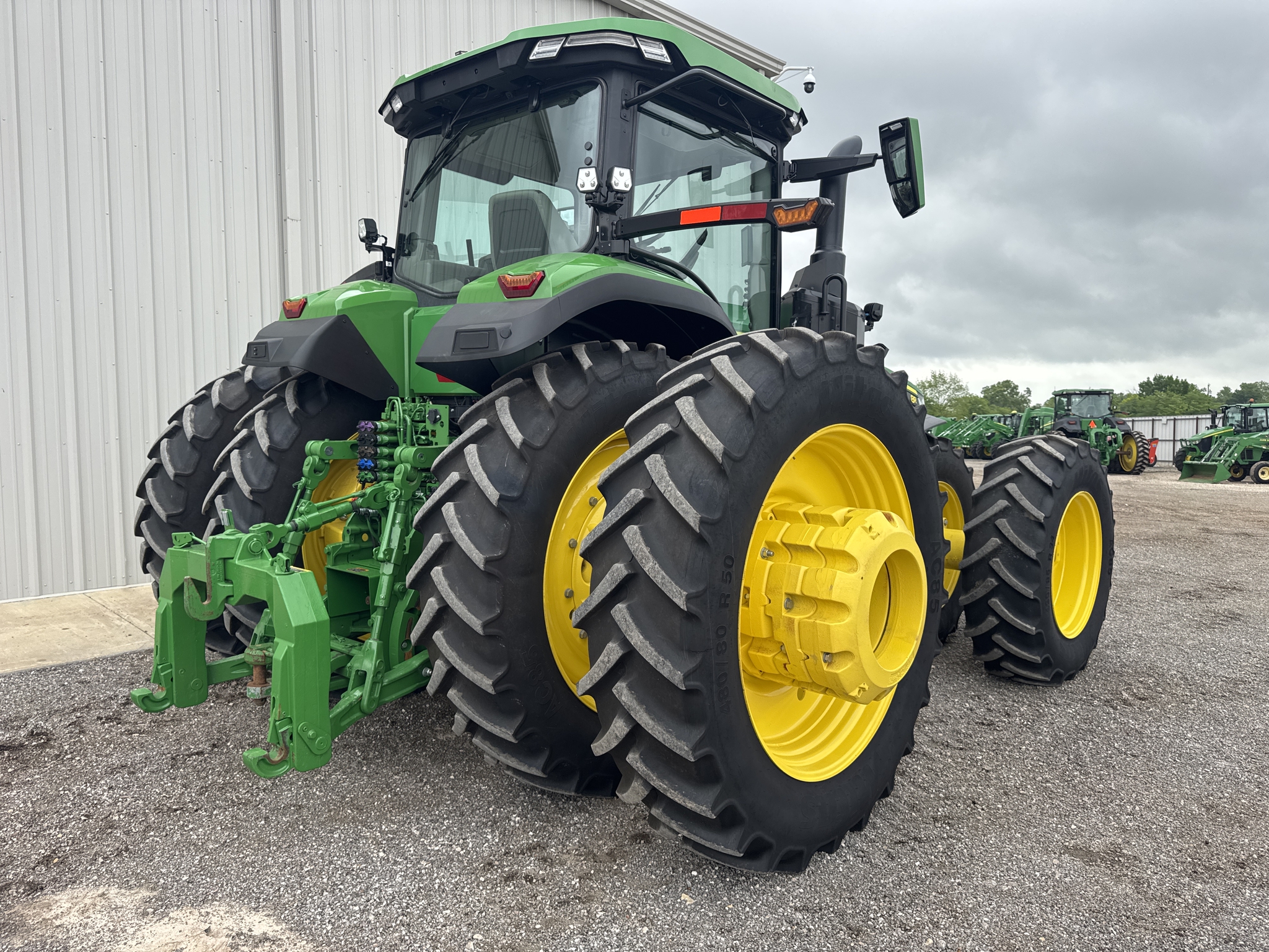 2024 John Deere 8R 310 Image 12