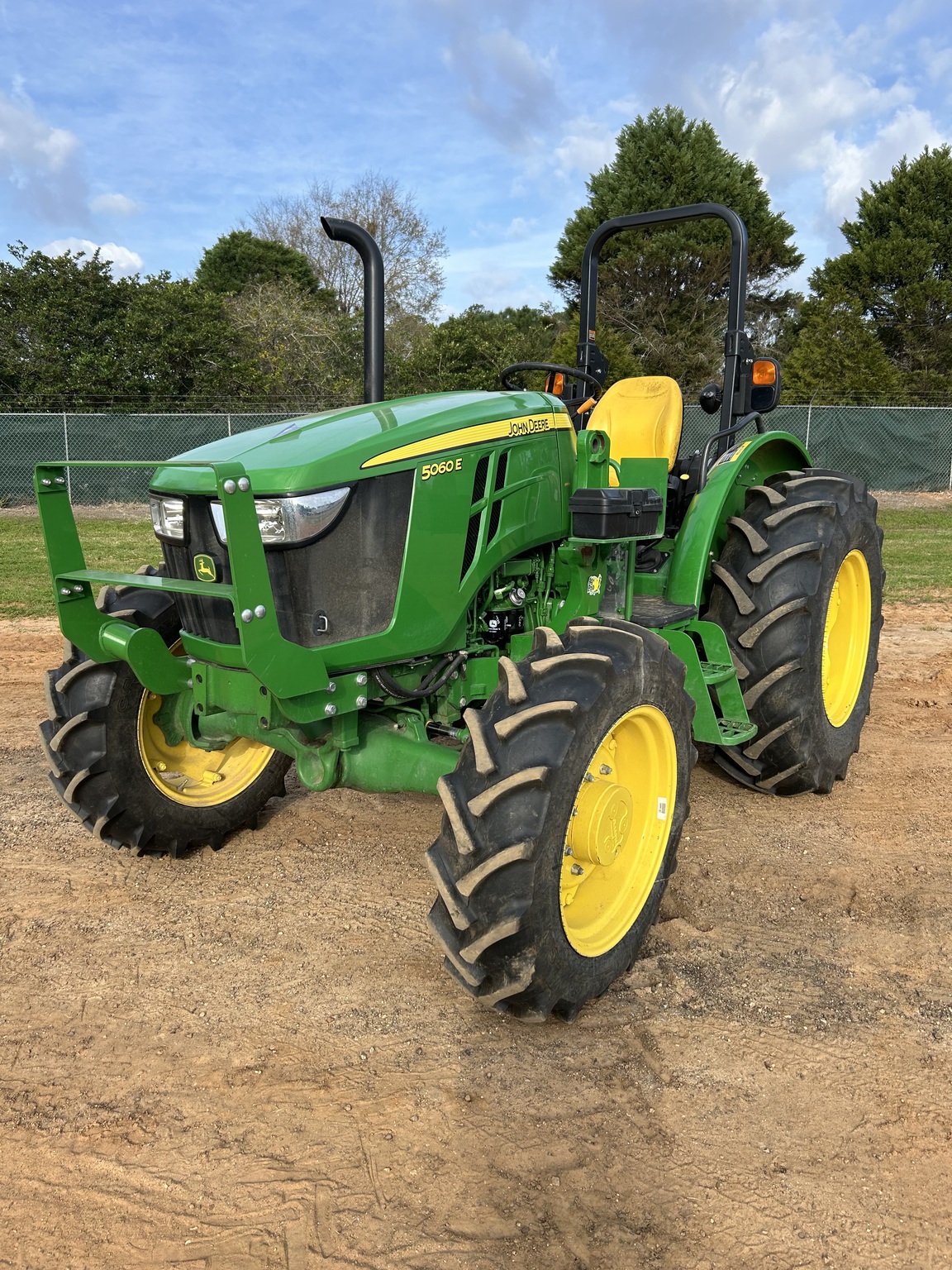 2024 John Deere 5060E Image 1